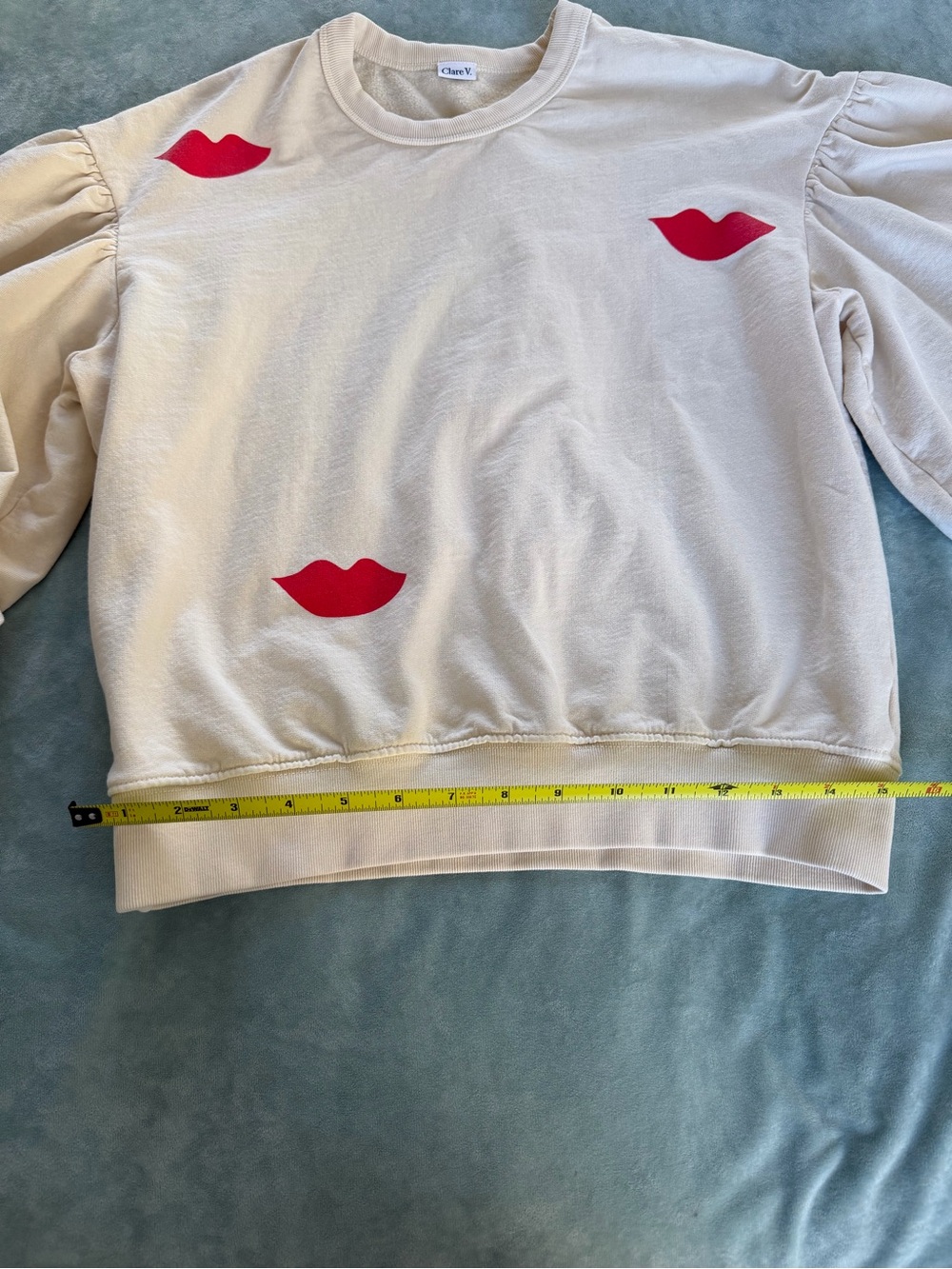 Clare V Cream Puff-Sleeve Sweatshirt with Red Lip Motif - Picture 7 of 8